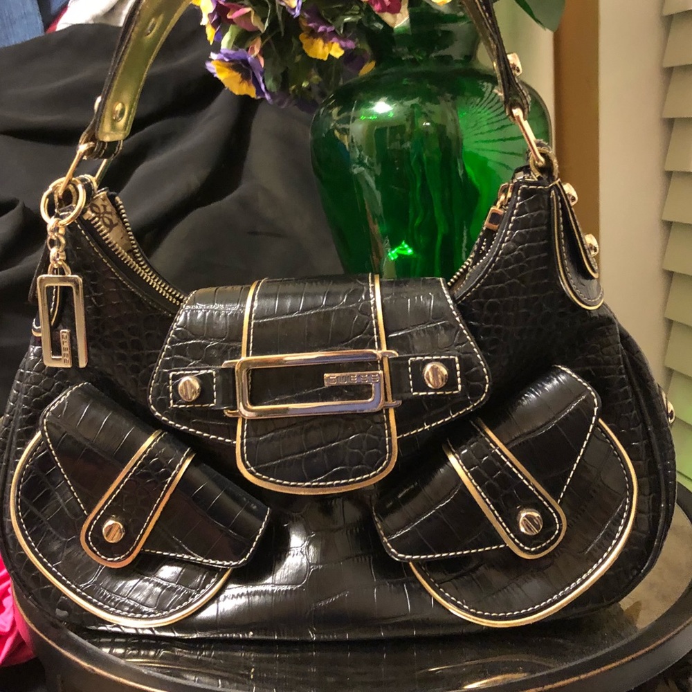 Guess bag